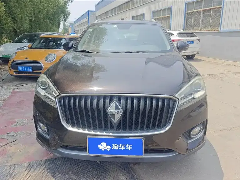 Borgward BX7 28 T 4 WD Luxury 5-seat