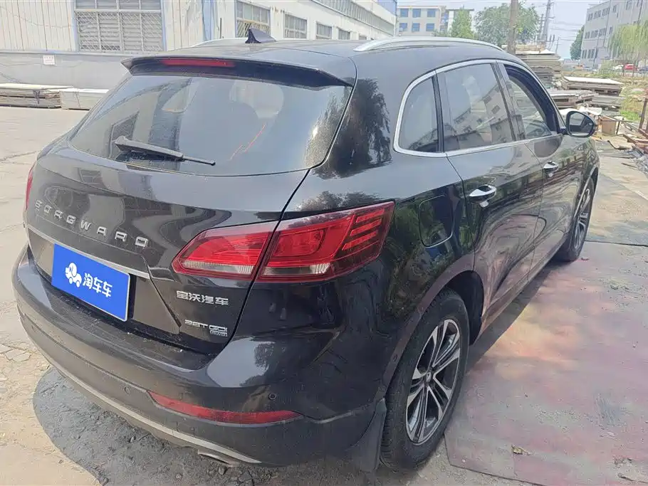 Borgward BX7 28 T 4 WD Luxury 5-seat