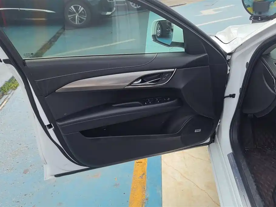 Cadillac ATS-L 28 T Tech