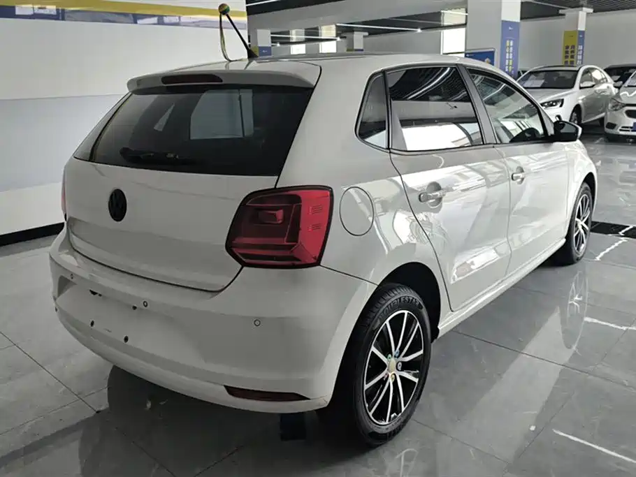 Polo 1.6 L Auto Comfort