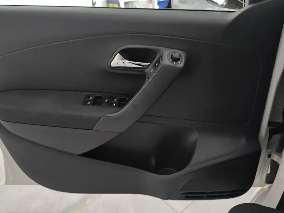 Polo 1.6 L Auto Comfort