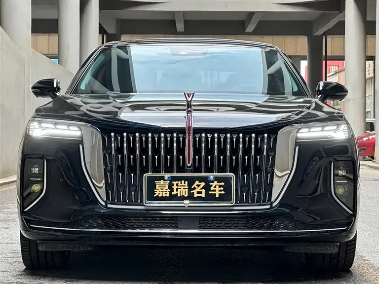 Hongqi H9 Facelift 2.0 T 2 WD Flagship Enjoyment Luxury Business 5-seat