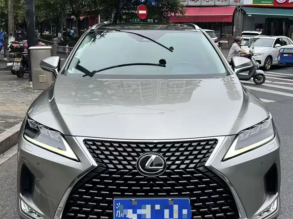 Lexus RX 300 4 WD Special Edition