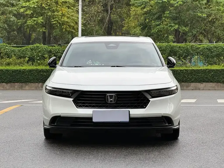 Honda Accord 260 TURBO Smart Enjoyment