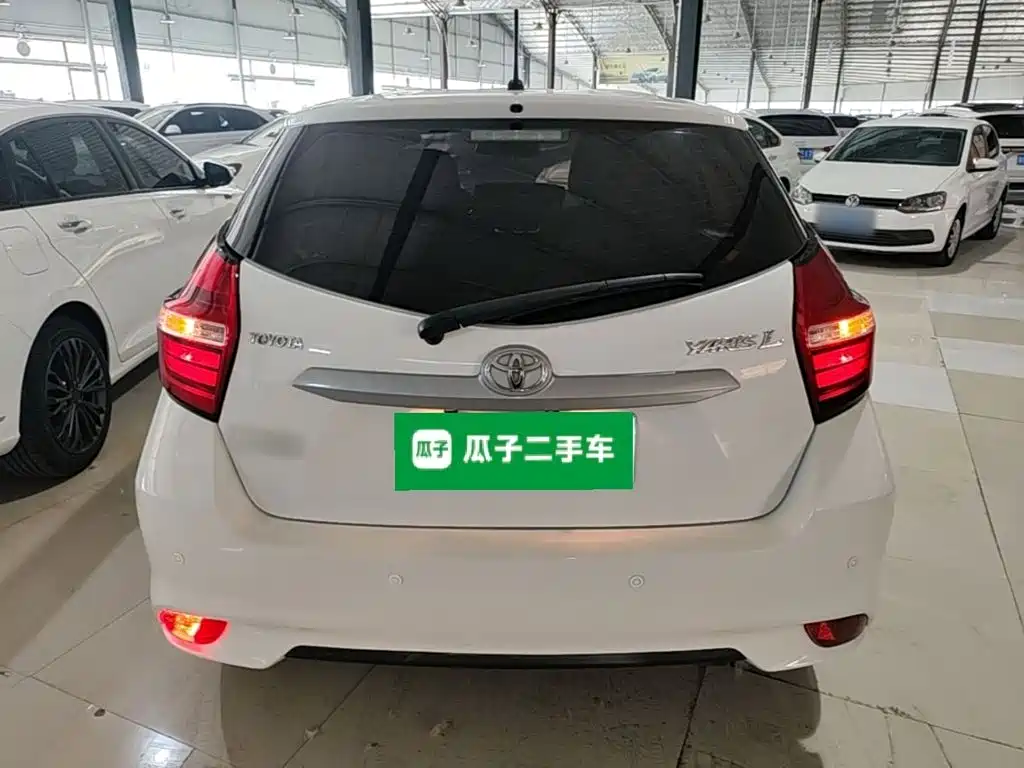 YARiS L Zhixuan 1.5 E CVT Charm Motion CN-VI