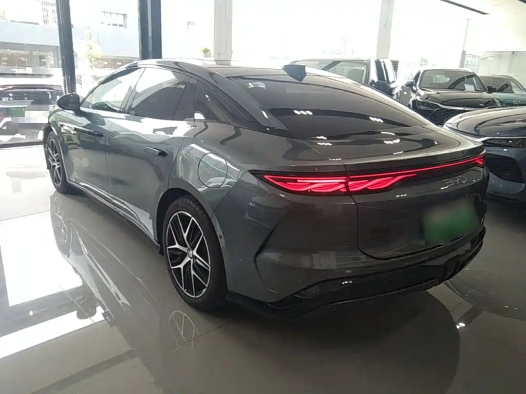 Han L DM-p 4 WD Lidar Flagship