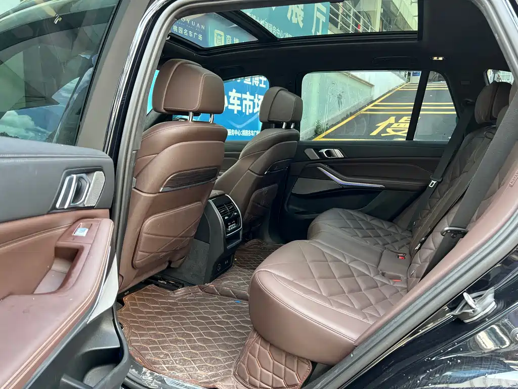 BMW X5 Facelift xDrive 40 Li M Sport Package