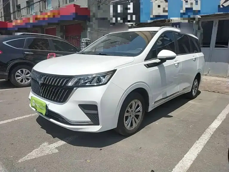Wuling Jiachen 1.5 T Manual Comfort Enjoyment Active