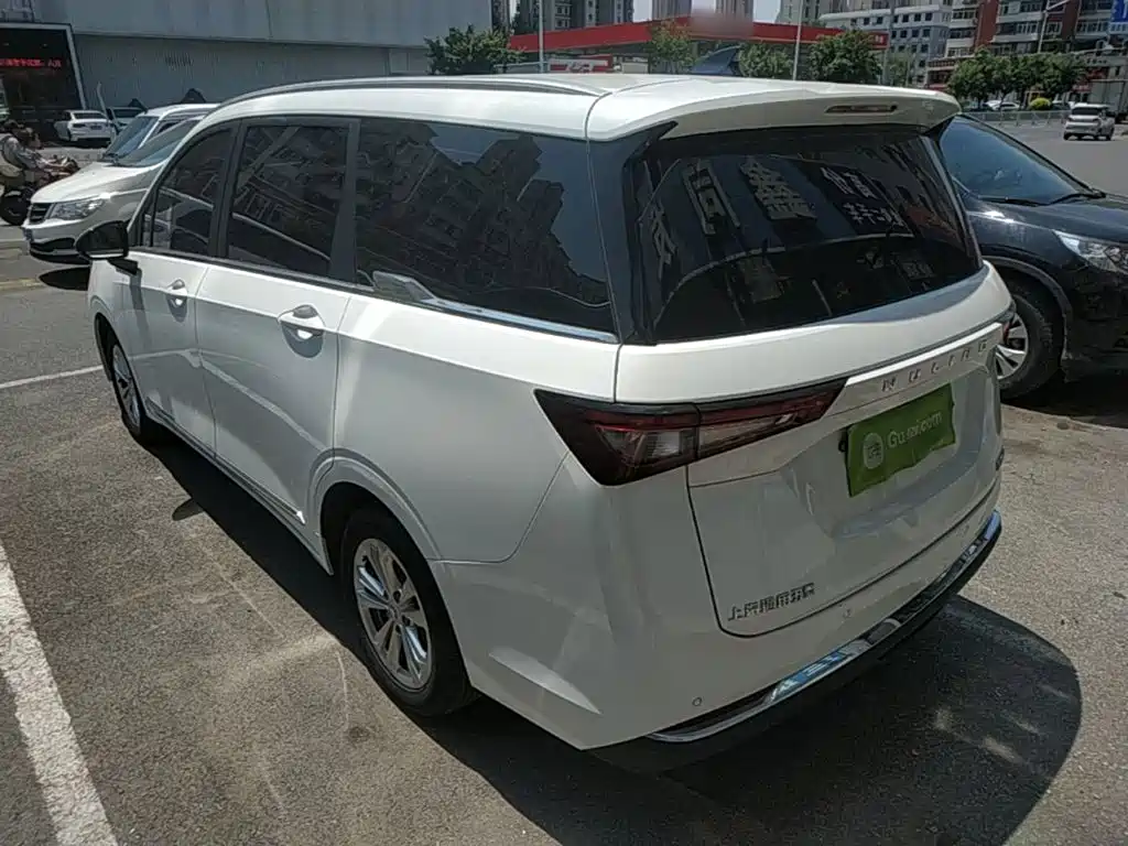 Wuling Jiachen 1.5 T Manual Comfort Enjoyment Active