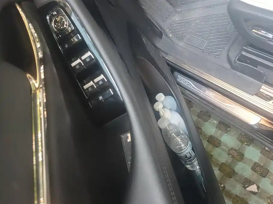 GAC Trumpchi M8 Grandmaster Series 400 T Flagship
