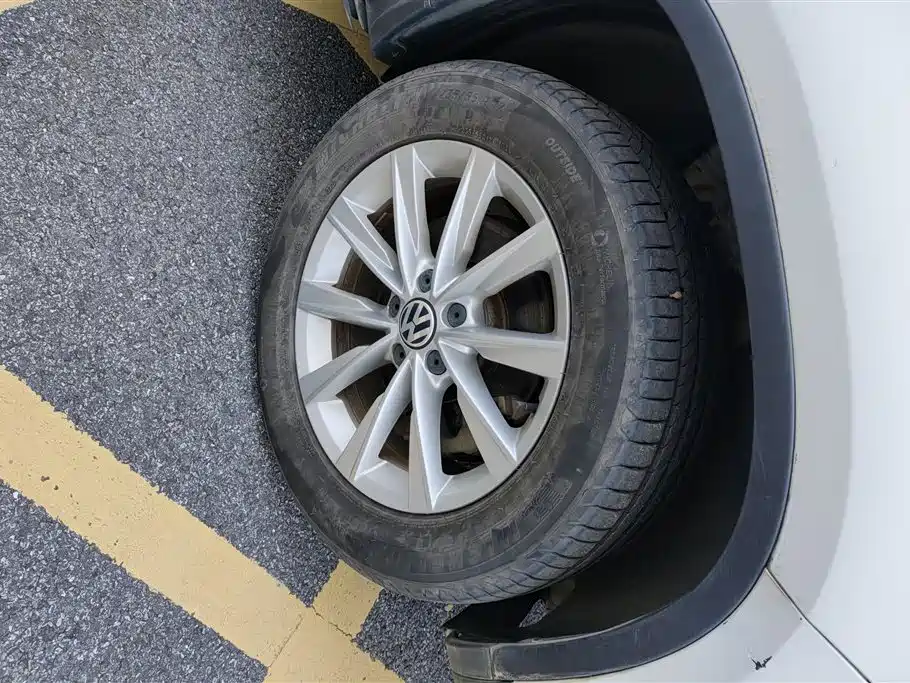 Tiguan 300 TSI Auto 2 WD Silk Road Comfort