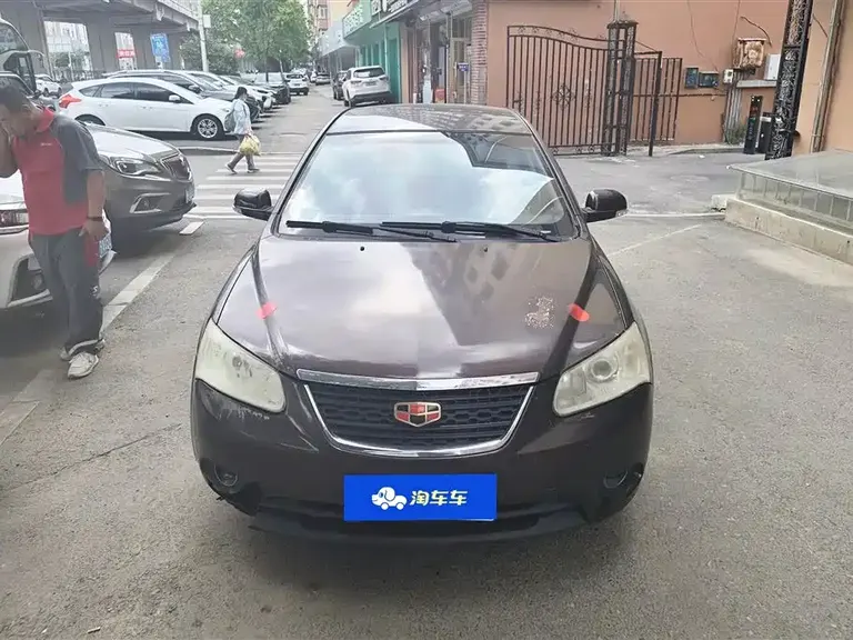 Geely Emgrand Classic 经典帝豪 2012款 两厢 1.5 L 手动超悦型