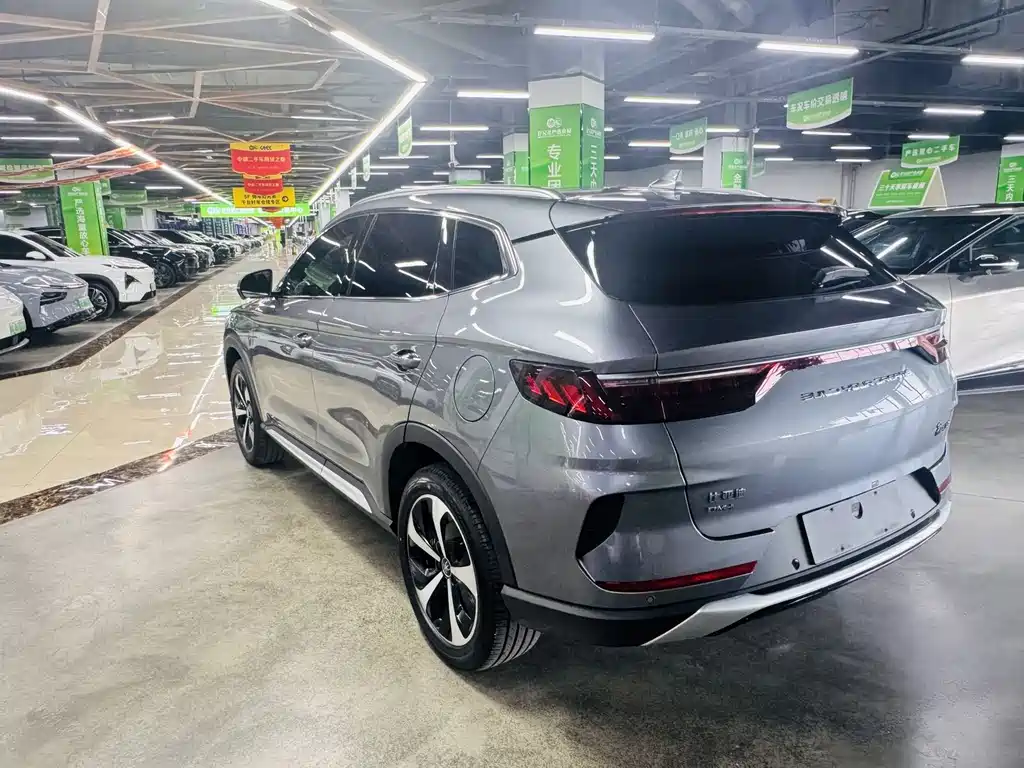 Song PLUS NEV DM-i 110 KM Flagship PLUS