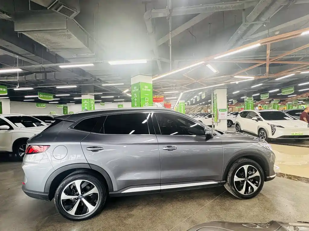 Song PLUS NEV DM-i 110 KM Flagship PLUS