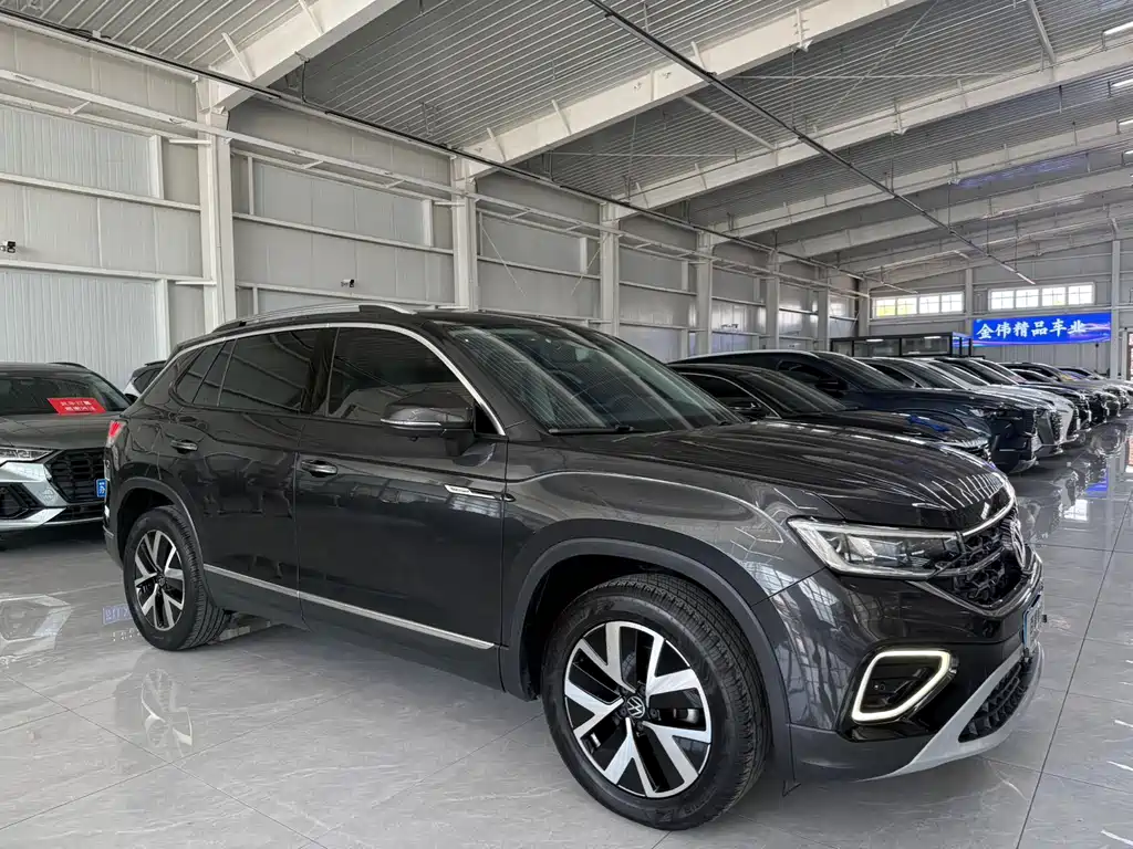 Tayron 280 TSI 2 WD Luxury Plus Advanced