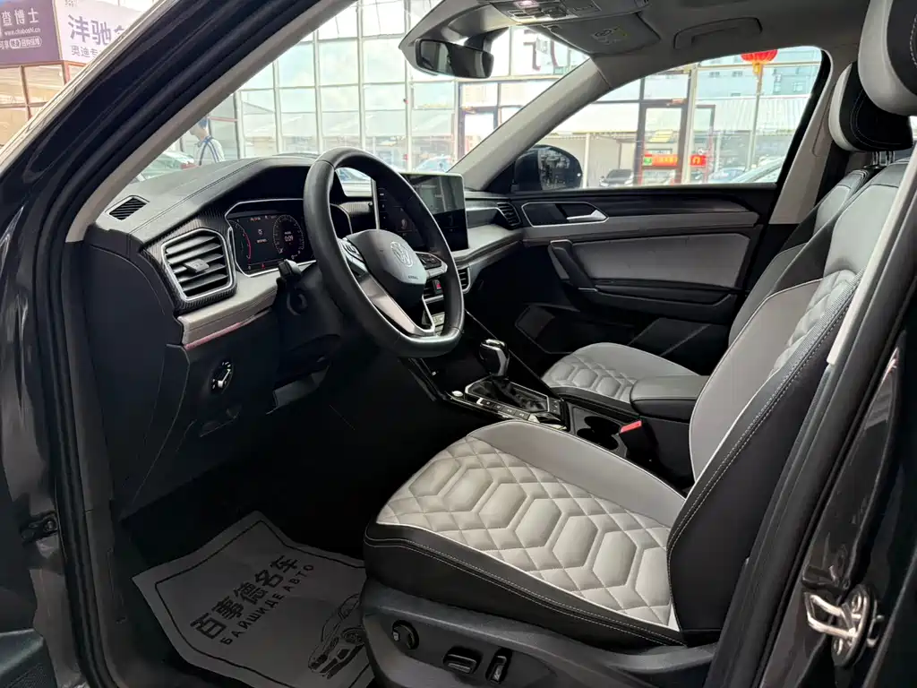 Tayron 280 TSI 2 WD Luxury Plus Advanced