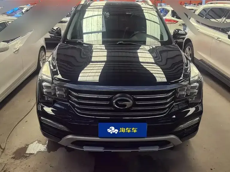 GAC Trumpchi GS8 320 T 2 WD Luxury Connected (7-seat)