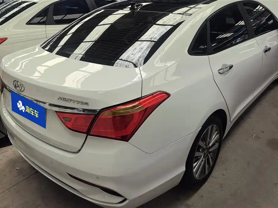 Mistra 1.8 L Auto Intelligent GLS CN-V