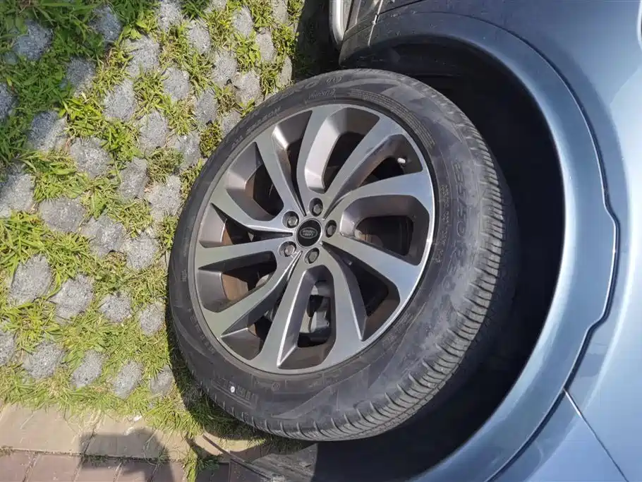 Discovery Sport 249 PS R-Dynamic SE Performance Tech 7-seat
