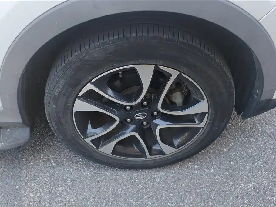 Soueast DX7 1.5 T Auto Luxury
