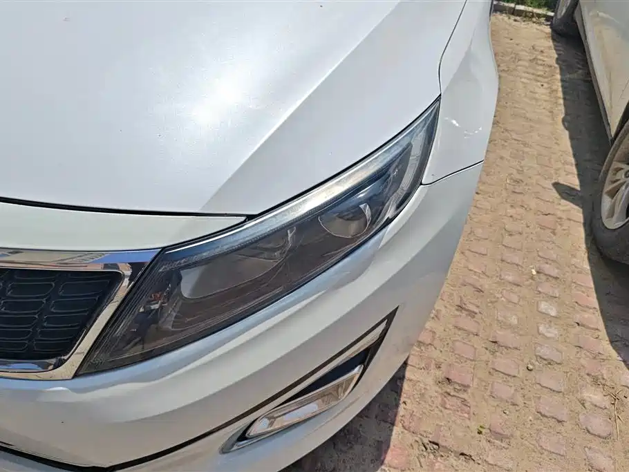 Kia K5 2.0 L Auto Luxury