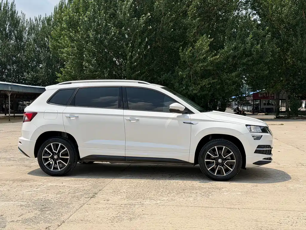 Karoq TSI280 Premium