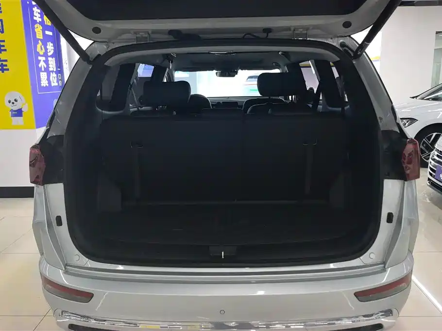 Custo 库斯途 2024款 270 TGDi TOP 智爱旗舰版
