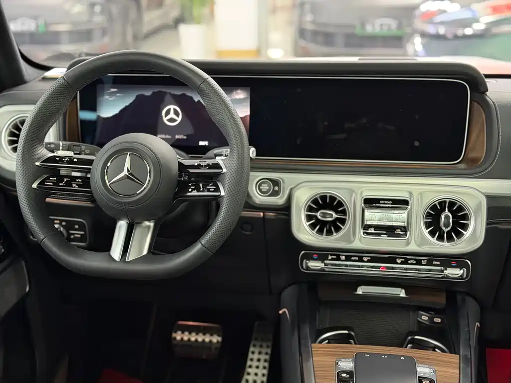 Mercedes-Benz G-Class 奔驰G级 2025款 G 450 d 柴油 韩规版