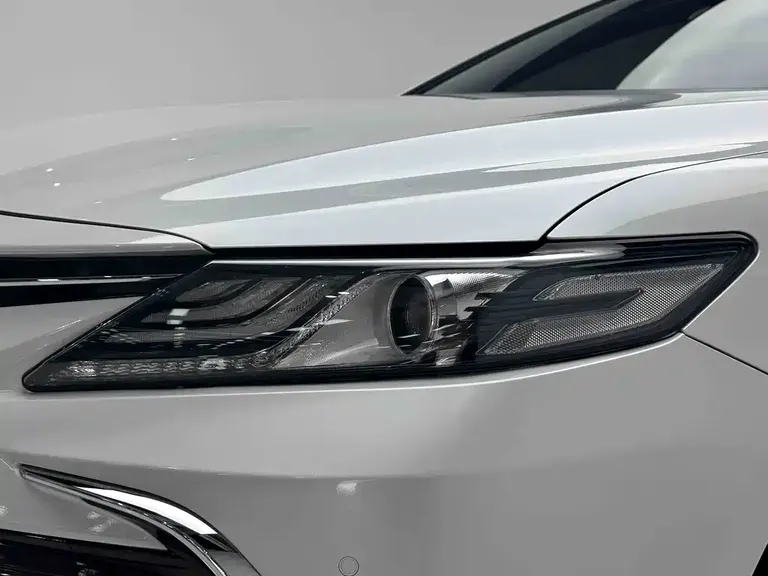 Toyota Camry 2.0 G Luxury