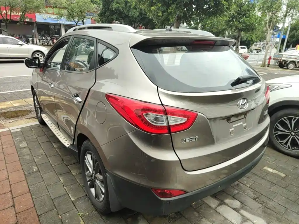 Hyundai ix35 2.0 L Auto 2 WD Intelligent CN-IV