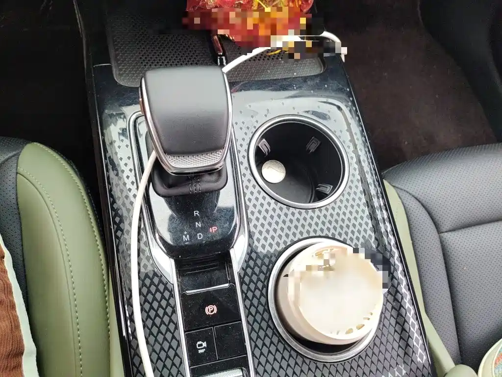 Hongqi HS3 1.5 T 2 WD Good Deed