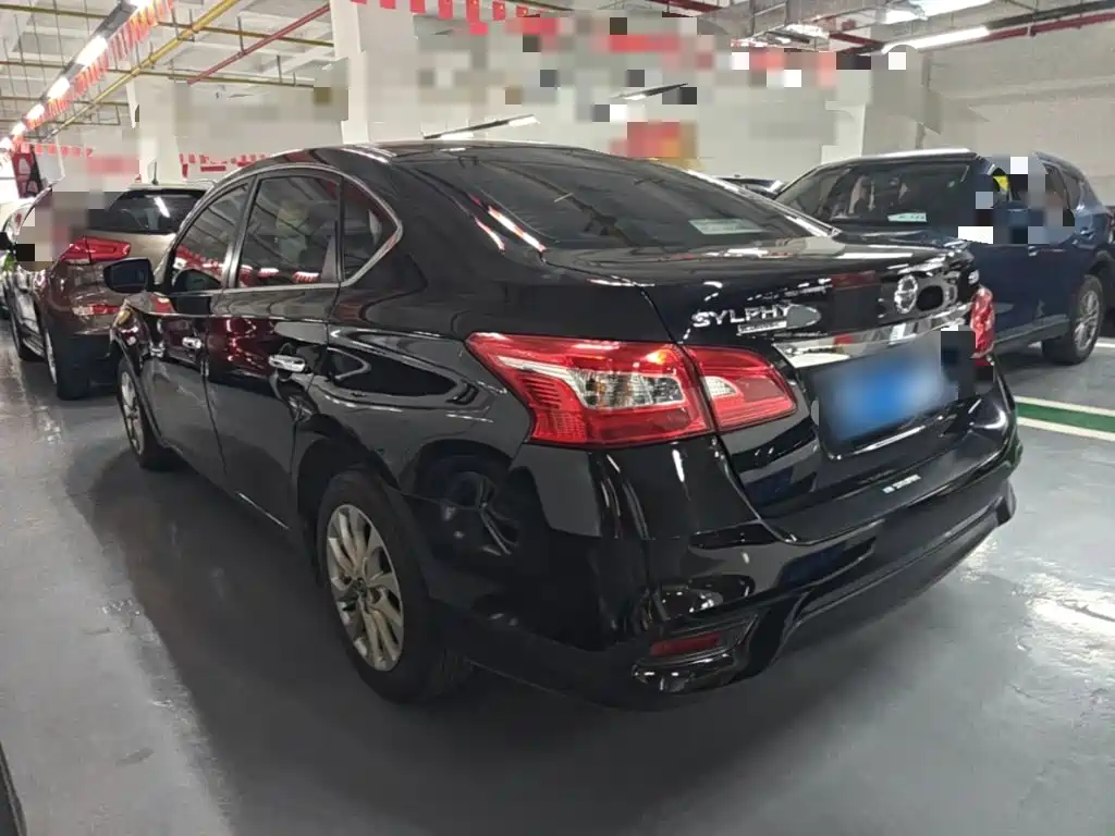 Sylphy Classic 1.6 XE CVT Comfort