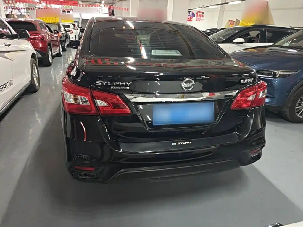 Sylphy Classic 1.6 XE CVT Comfort