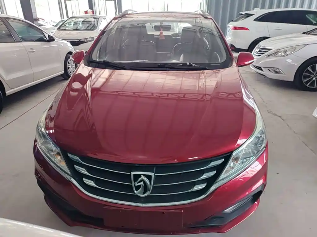 Baojun 310 1.2 L Manual Luxury
