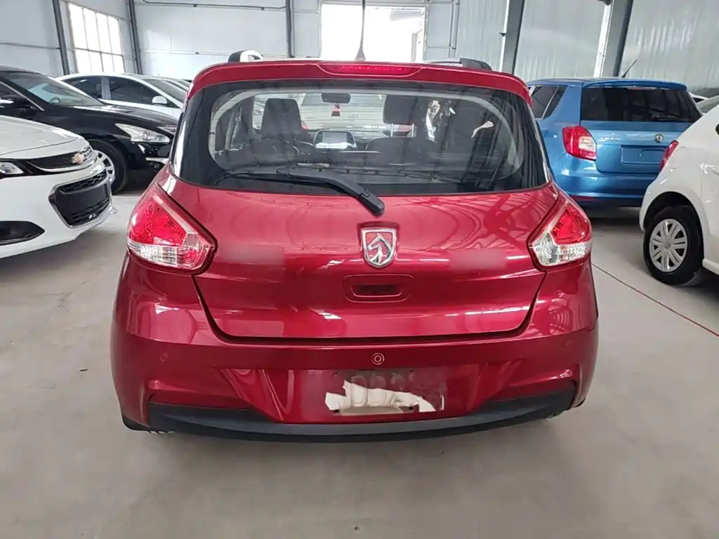 Baojun 310 1.2 L Manual Luxury
