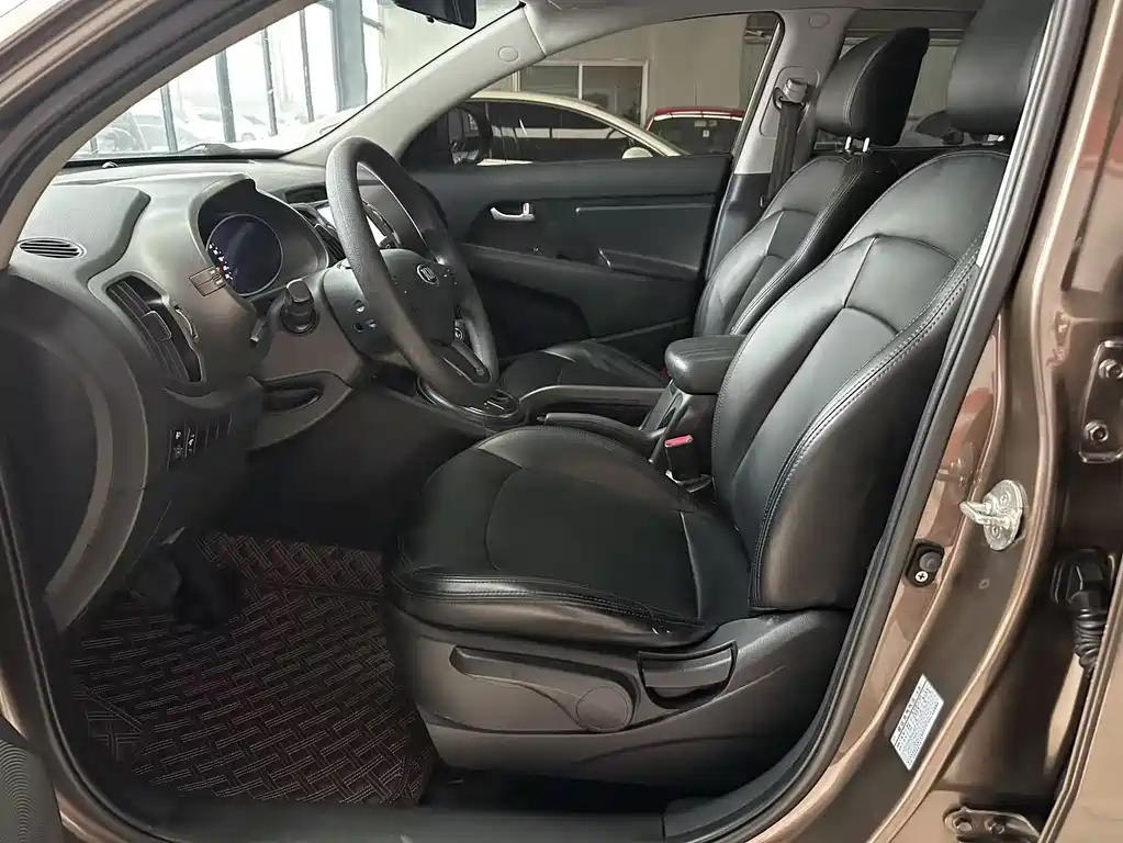 Sportage 2.0 L Auto 2 WD GL