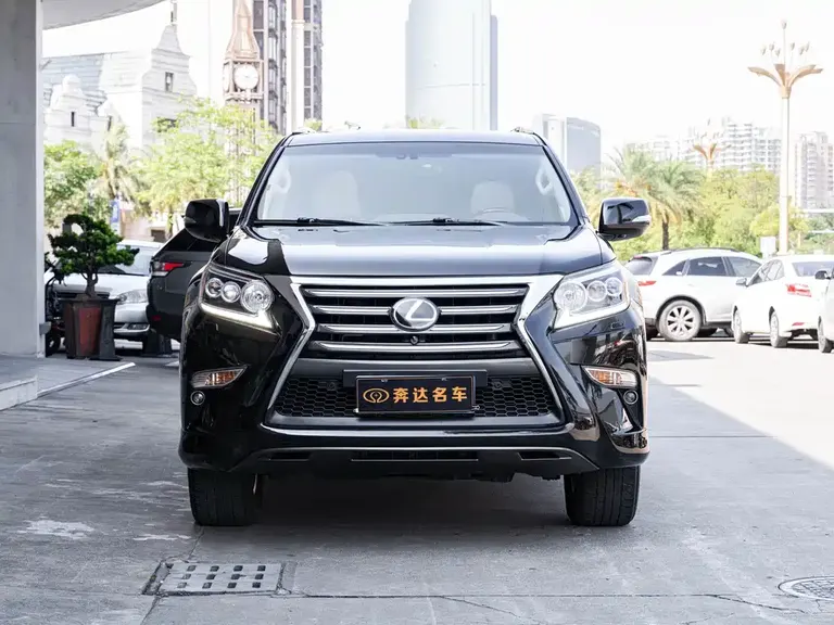 Lexus GX 400 Distinguished