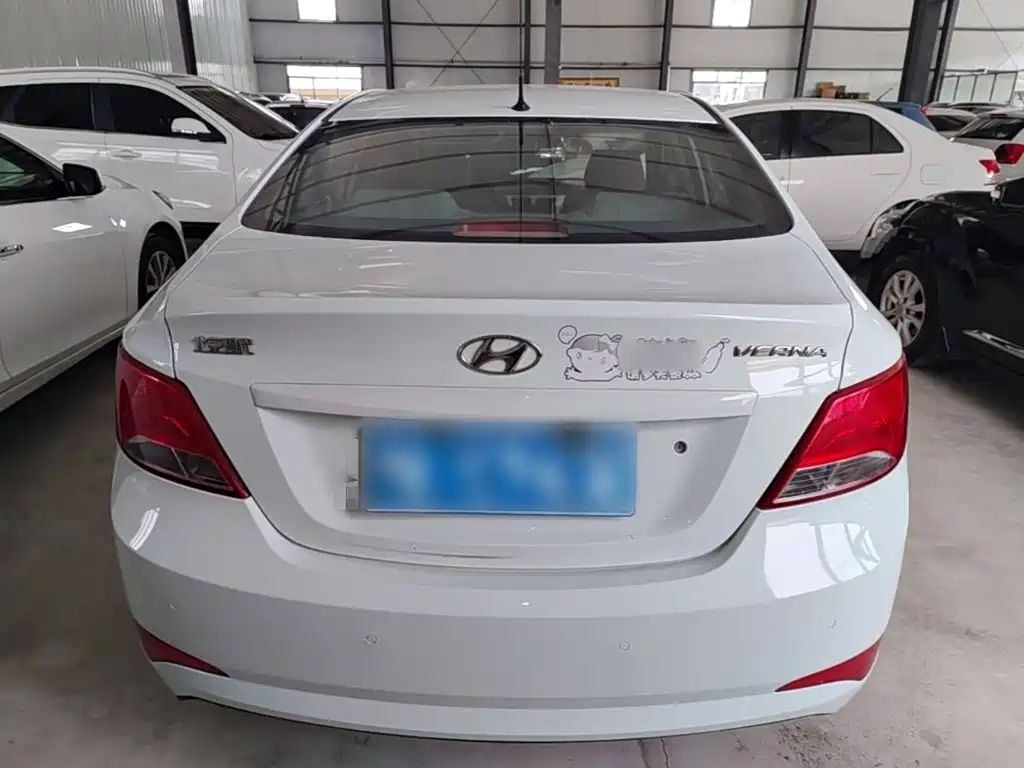 Accent 1.4 L Manual Intelligent GLS