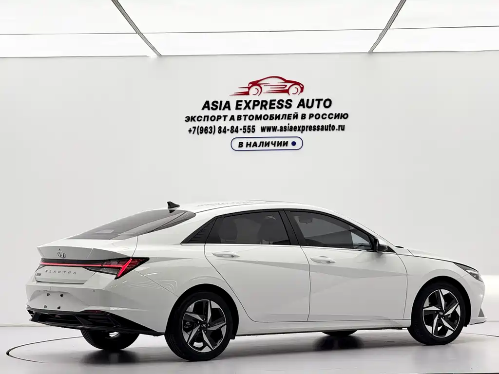 Elantra 1.5 L CVT LUX Distinguished