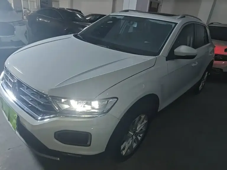 Volkswagen T-ROC 280 TSI DSG 2 WD Elite Connected