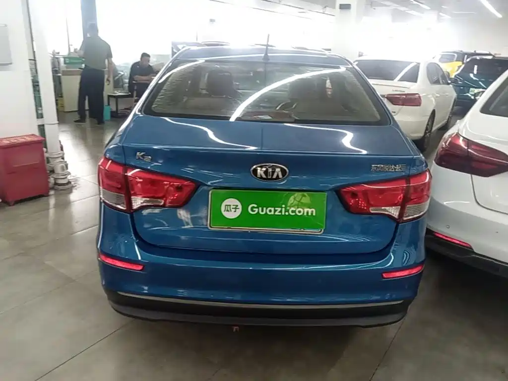 Kia K2 Sedan 1.4 L MT GLS
