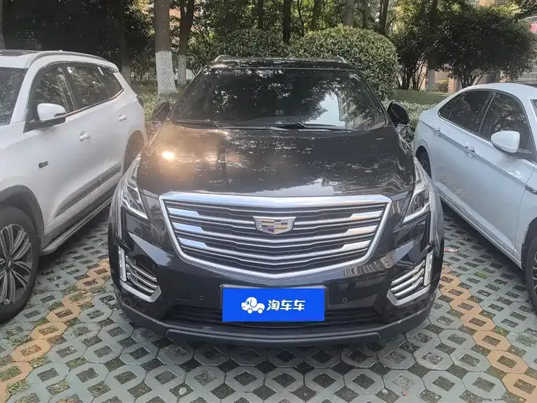 Cadillac XT5 28 T 4 WD Luxury