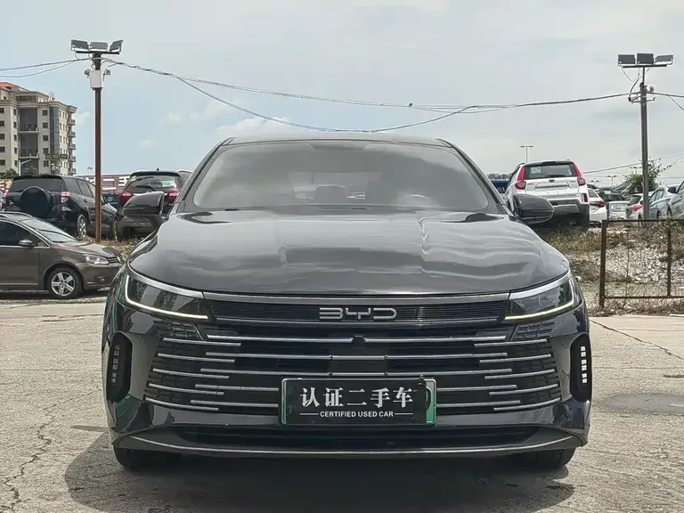 BYD Destroyer 05 Glory DM-i 120 KM Luxury