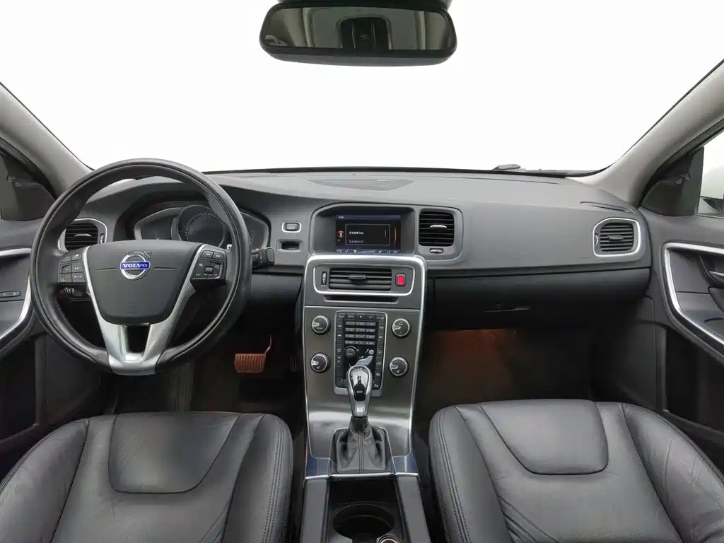 Volvo S60 沃尔沃S60 2014款 S60 L T5 智越版