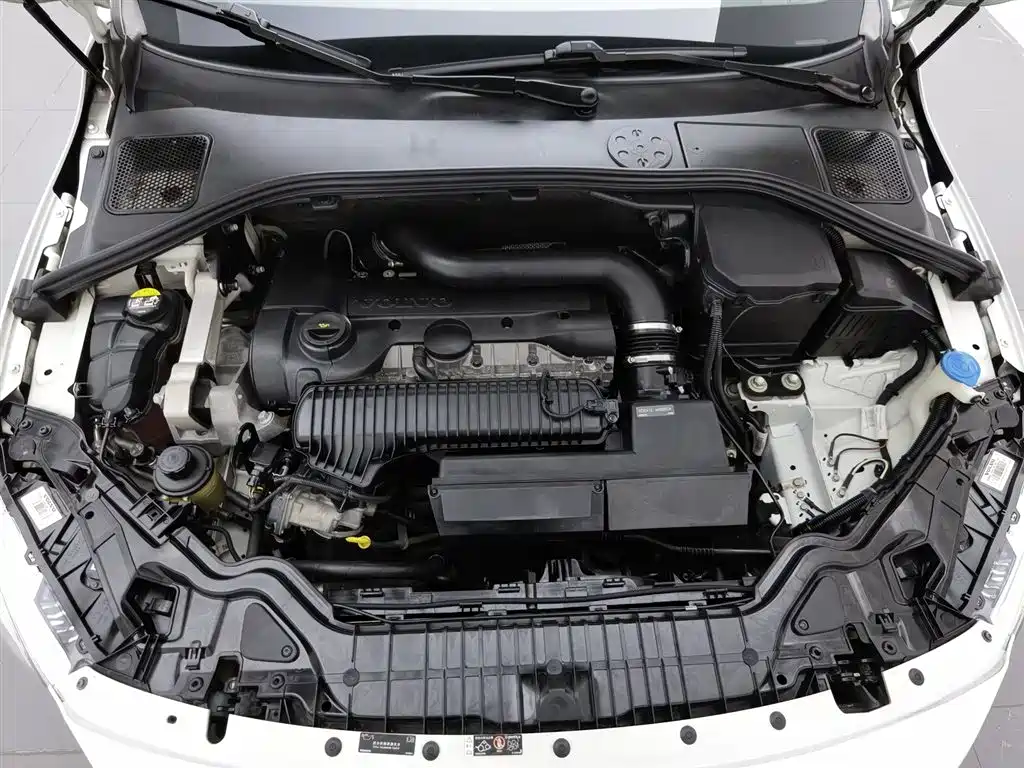 Volvo S60 沃尔沃S60 2014款 S60 L T5 智越版