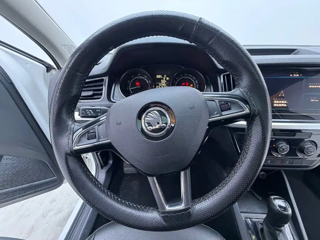 Kamiq 1.5 L Auto Comfort Enjoyment