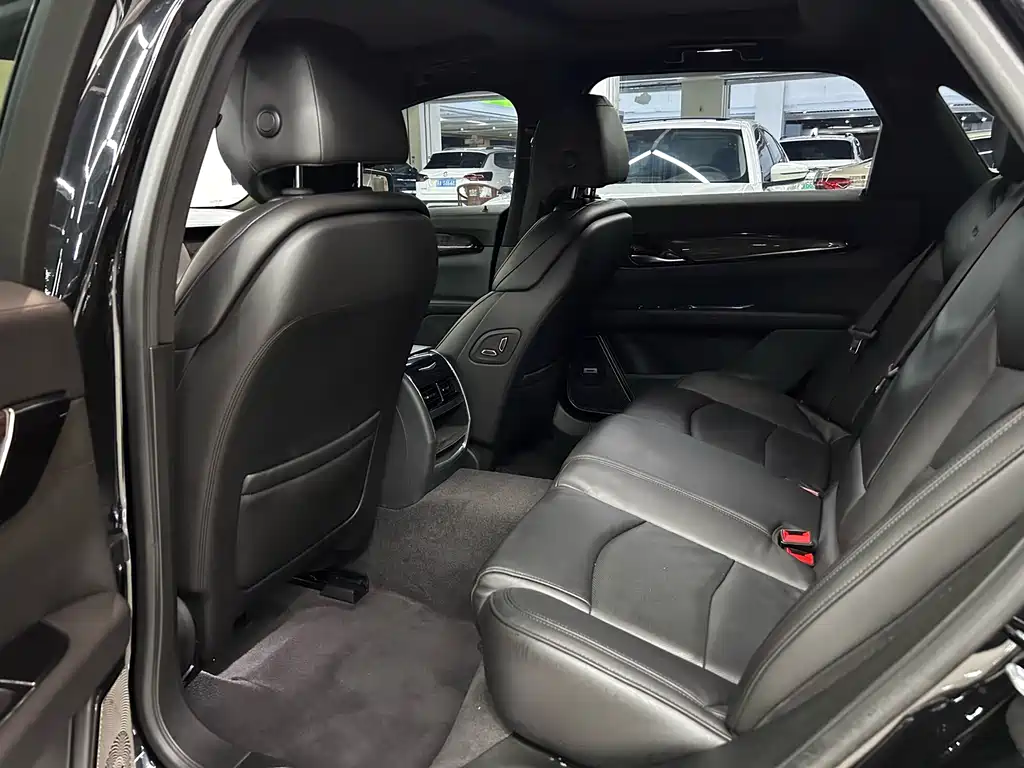 Cadillac CT6 28 T Luxury