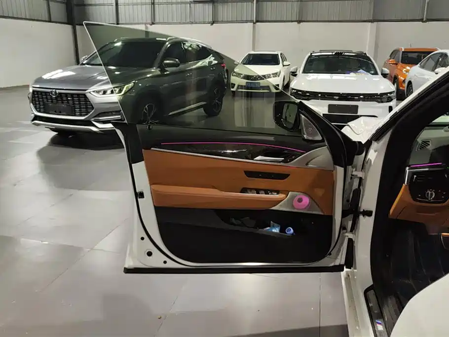BMW 6 Series GT 630 i M Sport Package