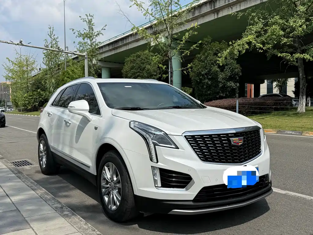 Cadillac XT5 28 T 4 WD Platinum Sport