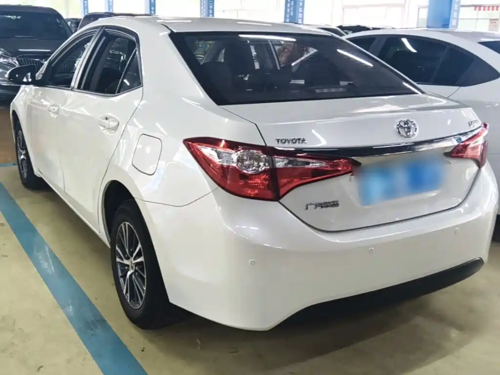 Levin 1.6 G CVT Elite